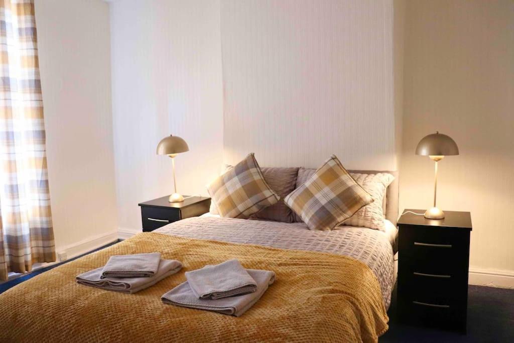 شقة Peaceful 2 Bed House Free Wifi And Parking ليدز المظهر الخارجي الصورة