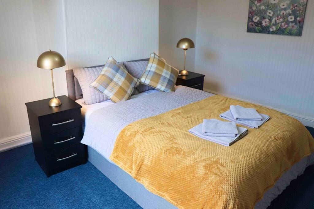 شقة Peaceful 2 Bed House Free Wifi And Parking ليدز المظهر الخارجي الصورة