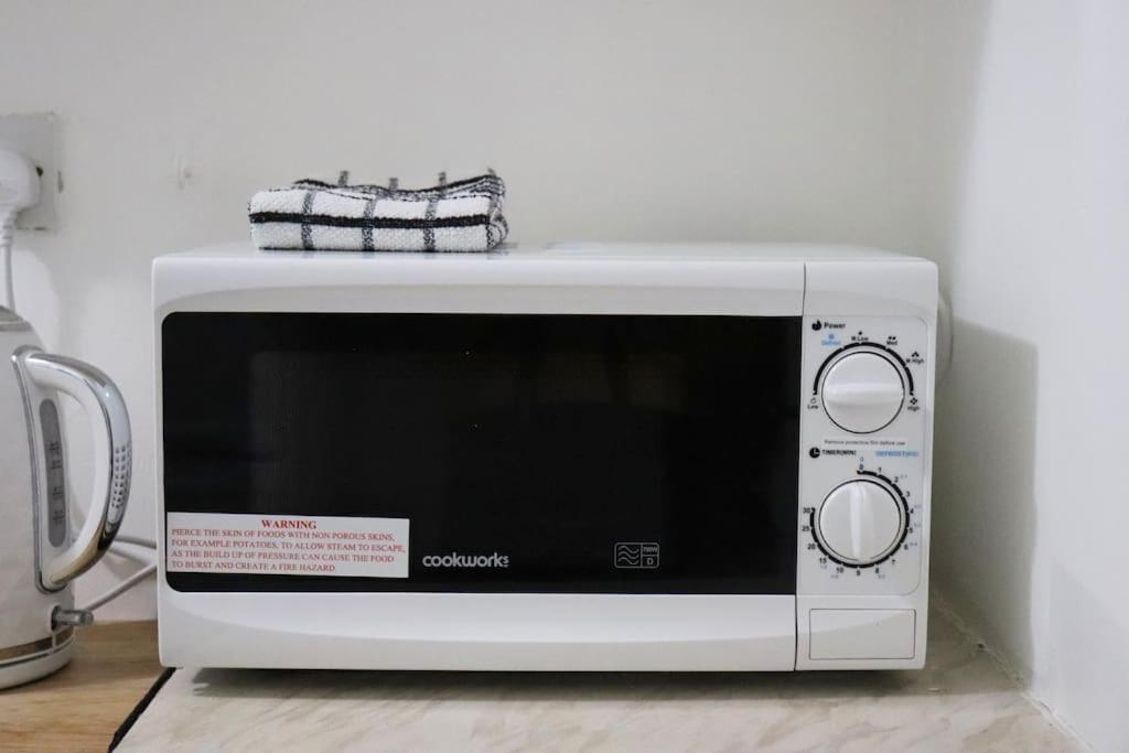 شقة Peaceful 2 Bed House Free Wifi And Parking ليدز المظهر الخارجي الصورة