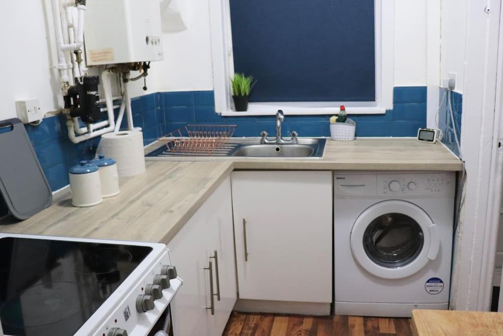شقة Peaceful 2 Bed House Free Wifi And Parking ليدز المظهر الخارجي الصورة